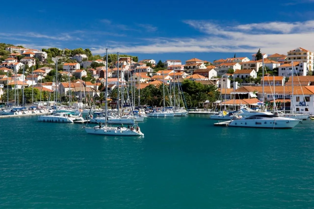 Studio Apartment In Seget Vranjica With Terrace, Air Conditioning, Wifi, Washing Machine 5052-2 0*,  Croatia